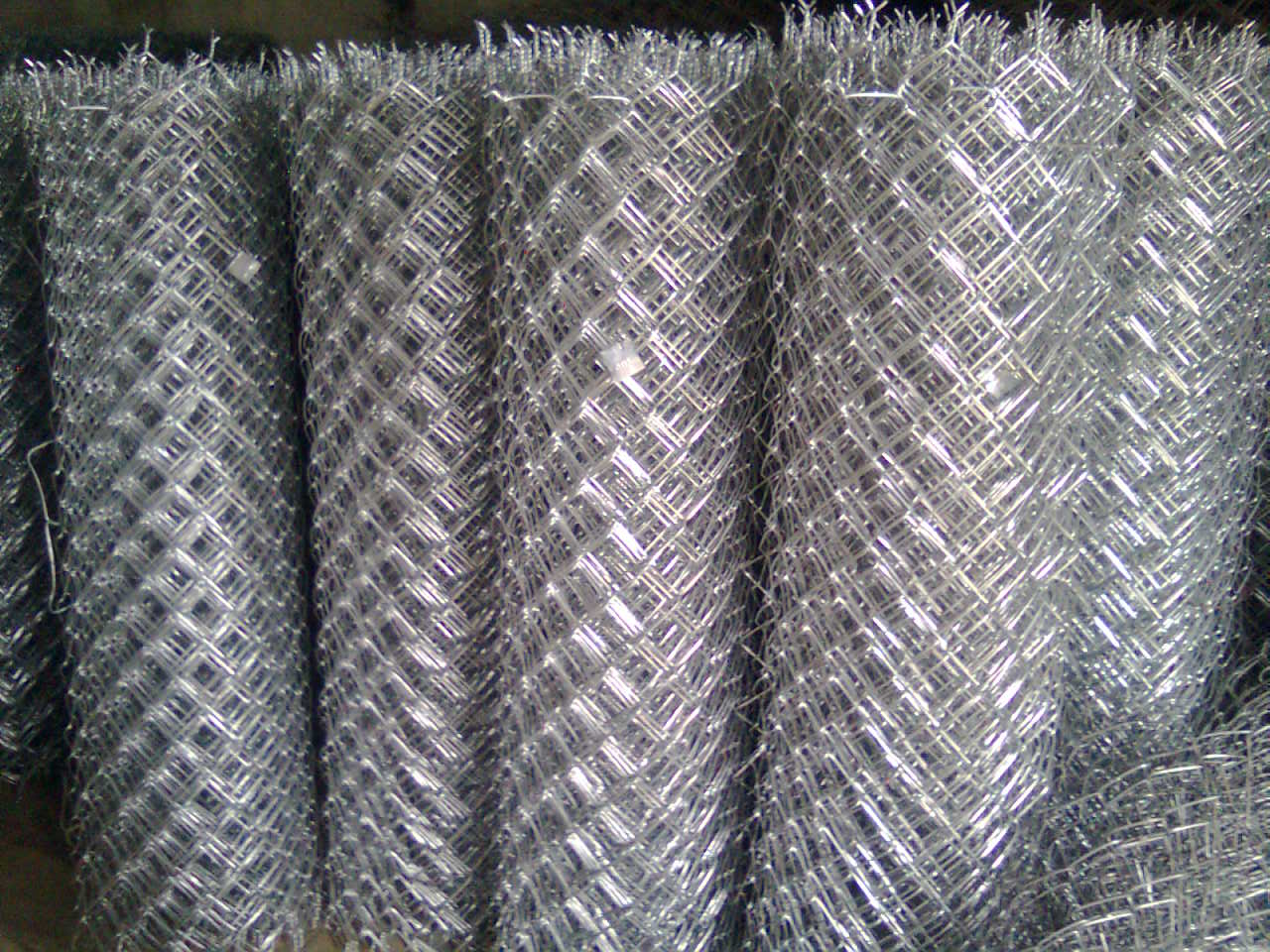 luoi thep b40 tang san luong xuat khau