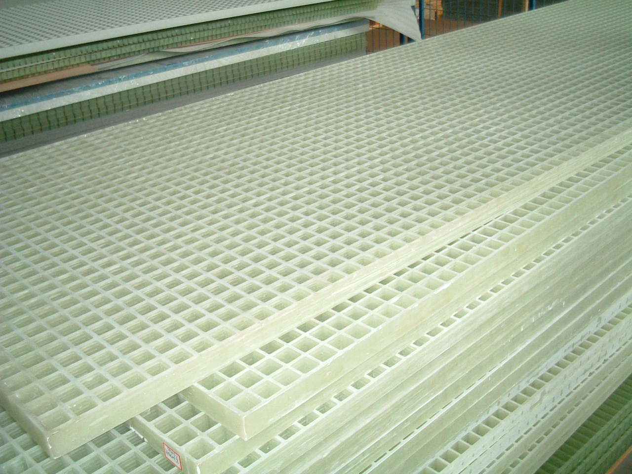 tam luoi thep han ban cham tai an do